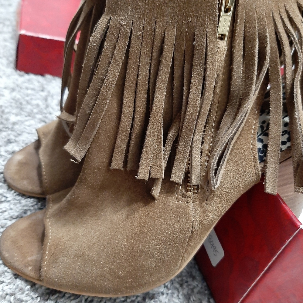 Fringe Suede Open-Toe Ankle Booties - Brown